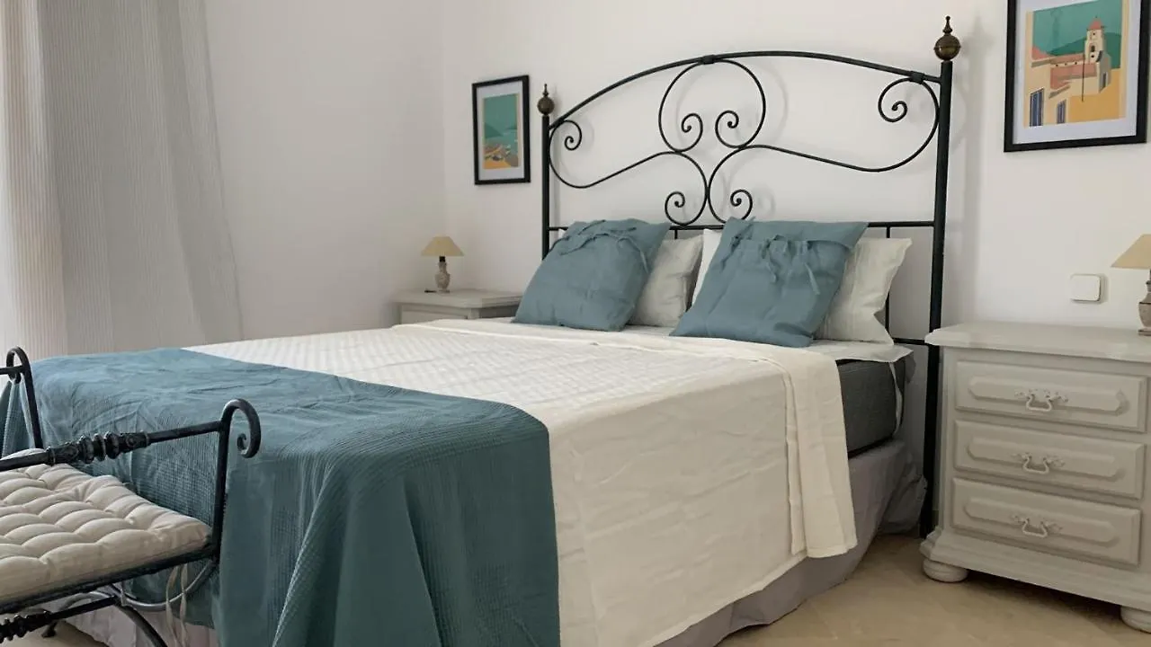 Espectacular Apartamento Primera Linea De Playa - Golf Estepona